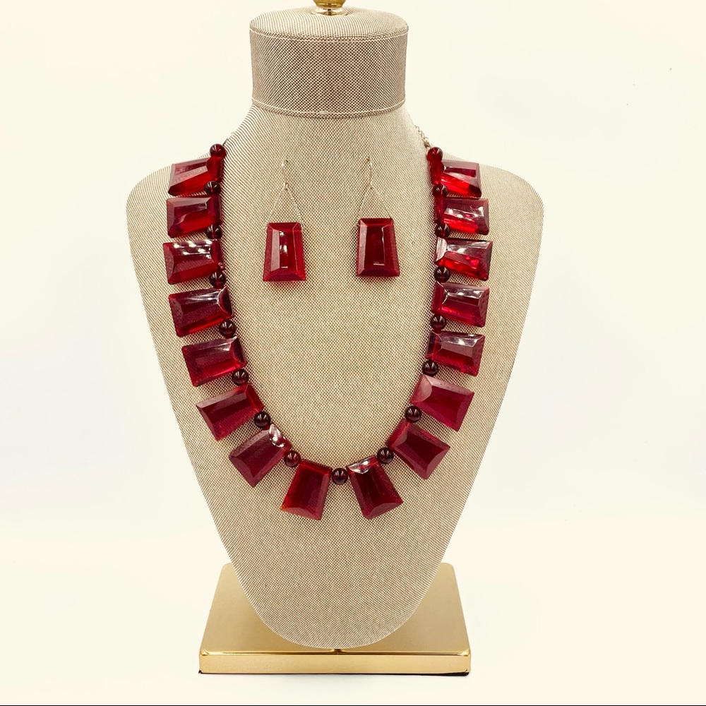 Ravishing Vintage Red Quartz Necklace & Earrings
